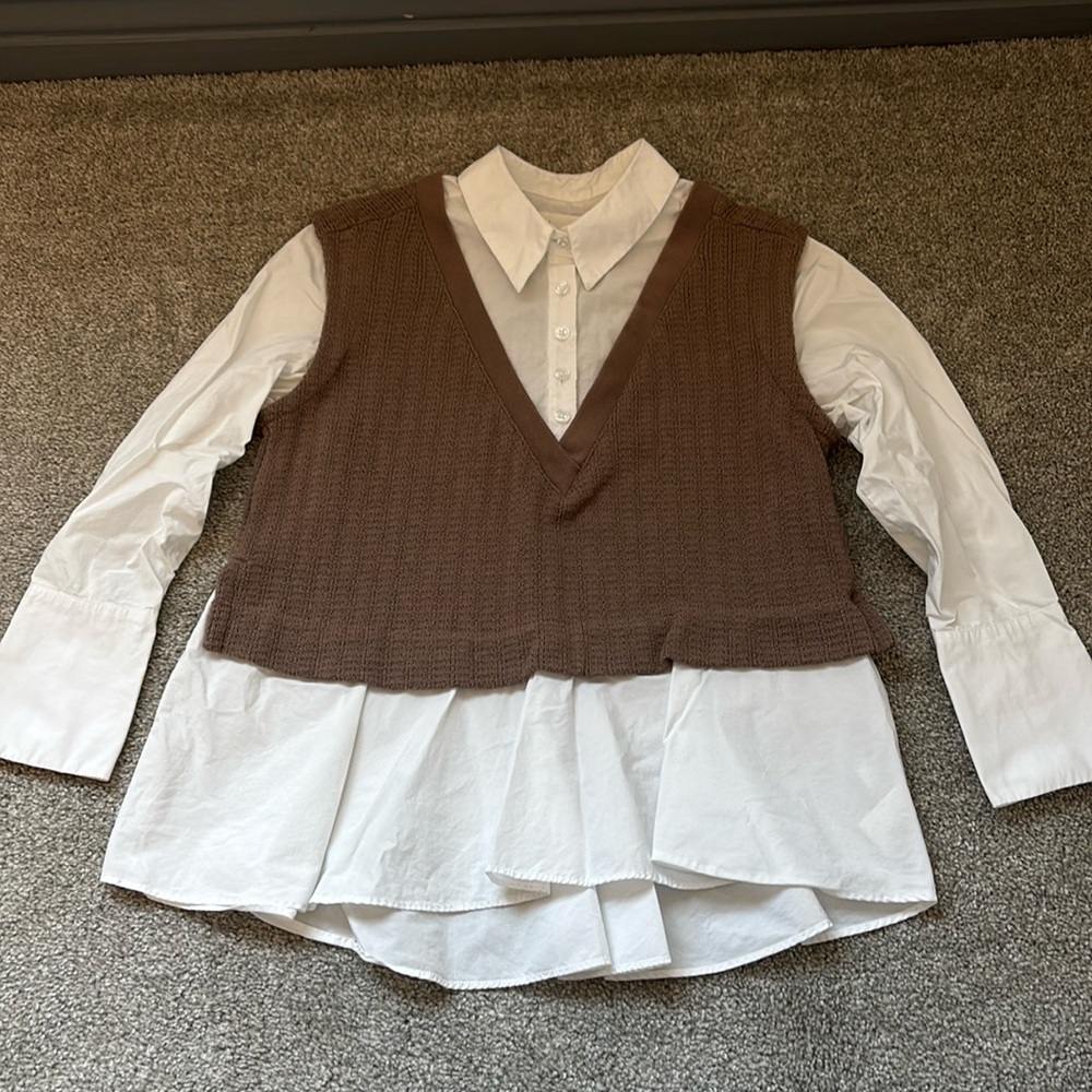 Anthropologie women’s long sleeve shirt